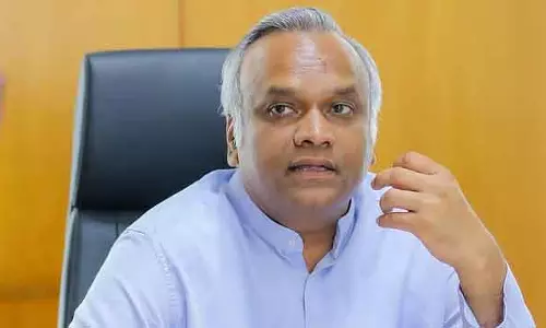 गर्मी के कारण राज्य के 183 गांवों में पानी की समस्या: 31 गांवों में टैंकर से पानी - Priyank Kharge