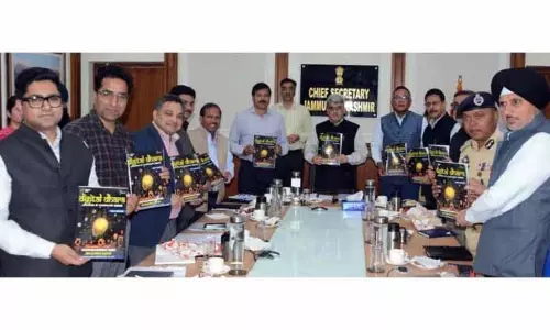 J&K में AI से शासन और नागरिक सेवाओं में बदलाव की उम्मीद J&K में AI से शासन और नागरिक सेवाओं में बदलाव की उम्मीद