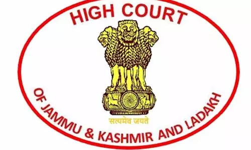 HC ने गांव की सीमा बदलने के सरकारी आदेश को रद्द किया HC ने गांव की सीमा बदलने के सरकारी आदेश को रद्द किया
