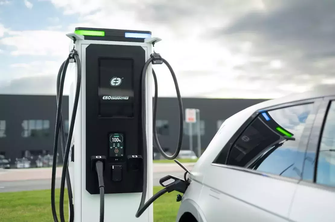 Andhra: APSPDCL की 162 EV चार्जिंग स्टेशन बनाने की योजना Andhra: APSPDCL की 162 EV चार्जिंग स्टेशन बनाने की योजना