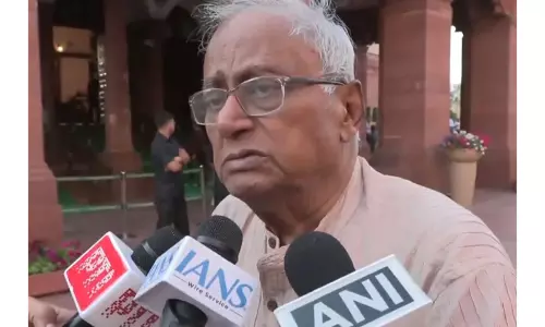 TMC, CEC ज्ञानेश कुमार के ख़िलाफ़ महाभियोग प्रस्ताव लाएगी TMC, CEC ज्ञानेश कुमार के ख़िलाफ़ महाभियोग प्रस्ताव लाएगी