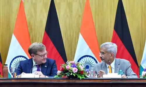 पश्चिम एशिया में तनाव पर एस जयशंकर ने जर्मनी के विदेश मंत्री जोहान वाडेफुल से की बातचीत पश्चिम एशिया में तनाव पर एस जयशंकर ने जर्मनी के विदेश मंत्री जोहान वाडेफुल से की बातचीत