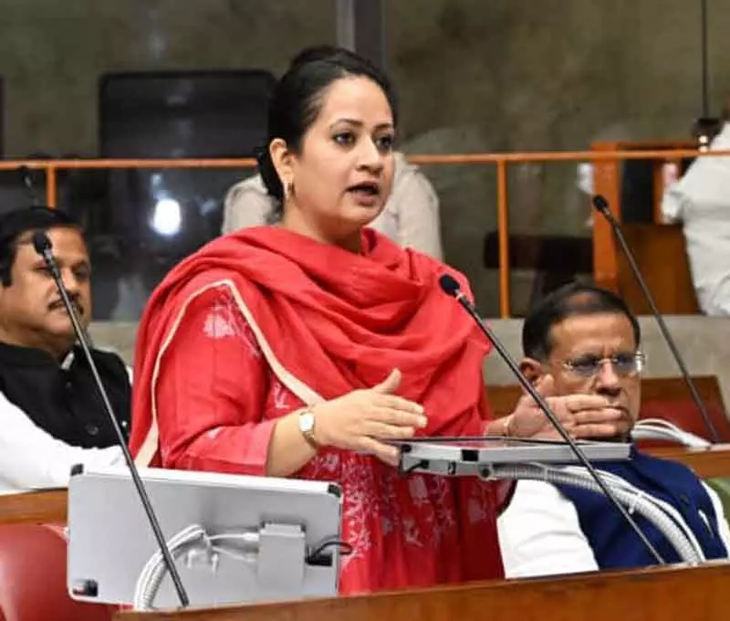 Haryana विधानसभा में प्रश्नकाल में स्वास्थ्य मुद्दे छाए रहे Haryana विधानसभा में प्रश्नकाल में स्वास्थ्य मुद्दे छाए रहे