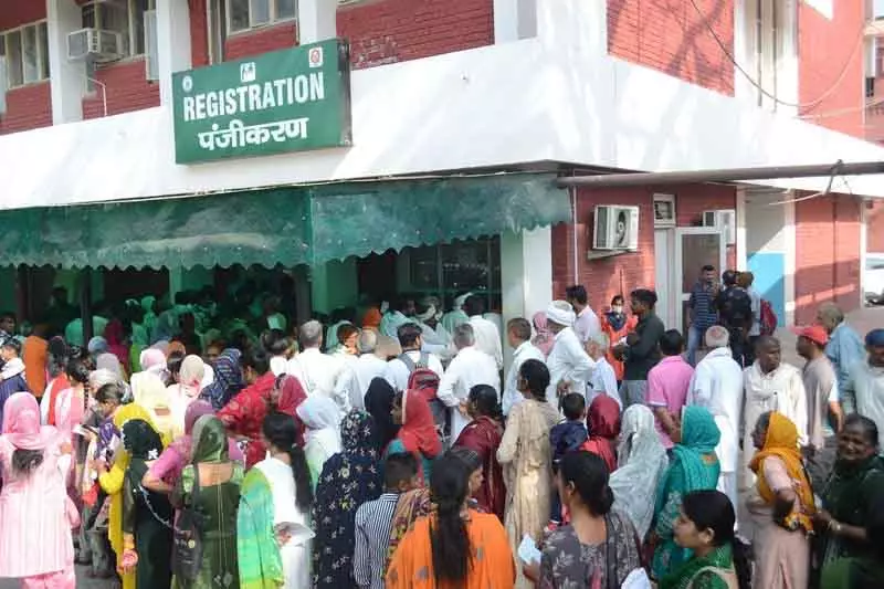Karnal: डॉक्टरों की हड़ताल के बाद सरकारी अस्पतालों में OPD खुली, मरीजों को राहत Karnal: डॉक्टरों की हड़ताल के बाद सरकारी अस्पतालों में OPD खुली, मरीजों को राहत