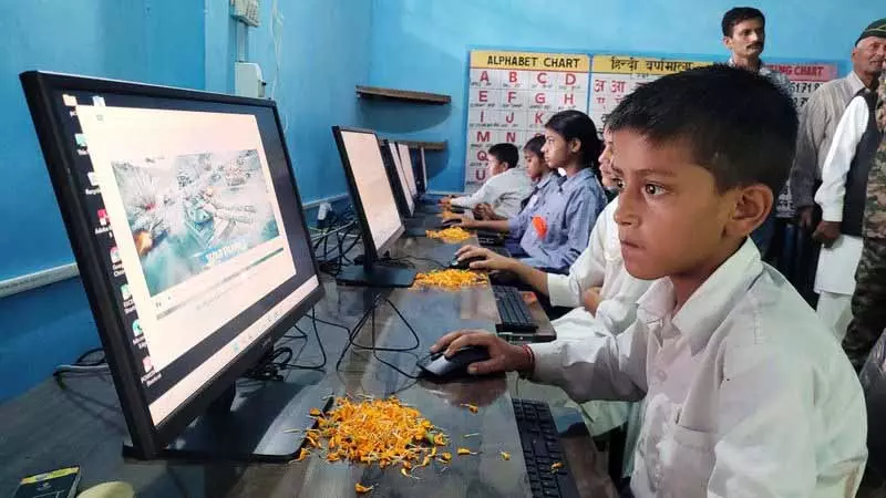 सरकारी स्कूल IT इक्विपमेंट की ‘अनबॉक्सिंग’ की जगह ‘इंस्टॉलेशन सेलिब्रेशन’ करेंगे सरकारी स्कूल IT इक्विपमेंट की ‘अनबॉक्सिंग’ की जगह ‘इंस्टॉलेशन सेलिब्रेशन’ करेंगे