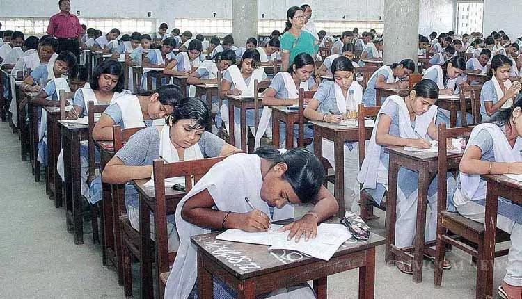 CHSE ने पेश किया मौका, प्लस II के स्टूडेंट्स को एक सब्जेक्ट में मार्क्स सुधारने का मौका CHSE ने पेश किया मौका, प्लस II के स्टूडेंट्स को एक सब्जेक्ट में मार्क्स सुधारने का मौका