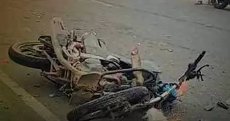 Raigarh में सड़क दुर्घटना में 3 की मौत, 2 घायल Raigarh में सड़क दुर्घटना में 3 की मौत, 2 घायल