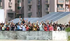 पीएम सूर्य घर योजना को मिली रफ्तार, लगाए गए 25 लाख से ज्यादा रूफटॉप सोलर सिस्टम पीएम सूर्य घर योजना को मिली रफ्तार, लगाए गए 25 लाख से ज्यादा रूफटॉप सोलर सिस्टम