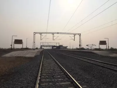 कैबिनेट ने पश्चिम बंगाल और झारखंड में 4,474 करोड़ रुपए के दो मल्टीट्रैकिंग प्रोजेक्ट्स को मंजूरी दी कैबिनेट ने पश्चिम बंगाल और झारखंड में 4,474 करोड़ रुपए के दो मल्टीट्रैकिंग प्रोजेक्ट्स को मंजूरी दी