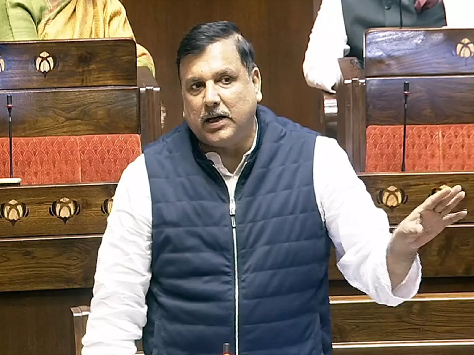 पश्चिम एशिया संकट पर Sanjay Singh का नोटिस, ऊर्जा सुरक्षा को लेकर चिंता जताई पश्चिम एशिया संकट पर Sanjay Singh का नोटिस, ऊर्जा सुरक्षा को लेकर चिंता जताई