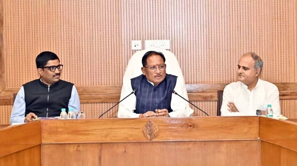 मुख्यमंत्री विष्णुदेव साय ने भाजपा मीडिया विभाग के पदाधिकारियों की ली बैठक मुख्यमंत्री विष्णुदेव साय ने भाजपा मीडिया विभाग के पदाधिकारियों की ली बैठक