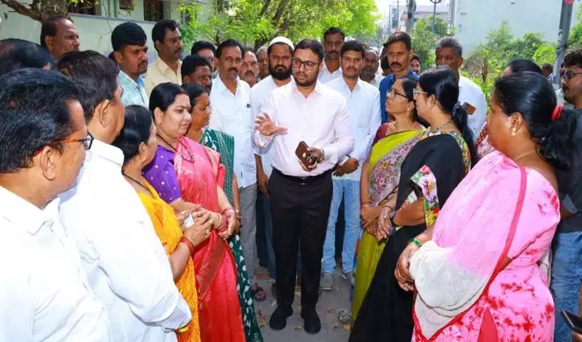 पर्यावरण की सफाई से ही पूरी सेहत मिलती है: Collector तेजस नंदलाल पवार पर्यावरण की सफाई से ही पूरी सेहत मिलती है: Collector तेजस नंदलाल पवार