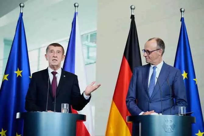 German Chancellor Merz ने ईरान युद्ध में अमेरिका-इज़राइल की योजना पर जताई चिंता German Chancellor Merz ने ईरान युद्ध में अमेरिका-इज़राइल की योजना पर जताई चिंता