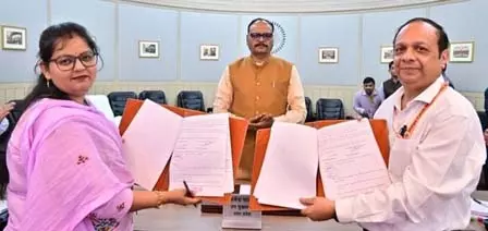प्रयागराज के दो अस्पतालों और सैन्य अस्पताल के बीच एमओयू हुआ साइन प्रयागराज के दो अस्पतालों और सैन्य अस्पताल के बीच एमओयू हुआ साइन