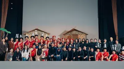 Nagaland : ए विंटर नाइट्स ड्रीम: द म्यूजिकल सुमी लोककथाओं का जश्न मनाता Nagaland : ए विंटर नाइट्स ड्रीम: द म्यूजिकल सुमी लोककथाओं का जश्न मनाता
