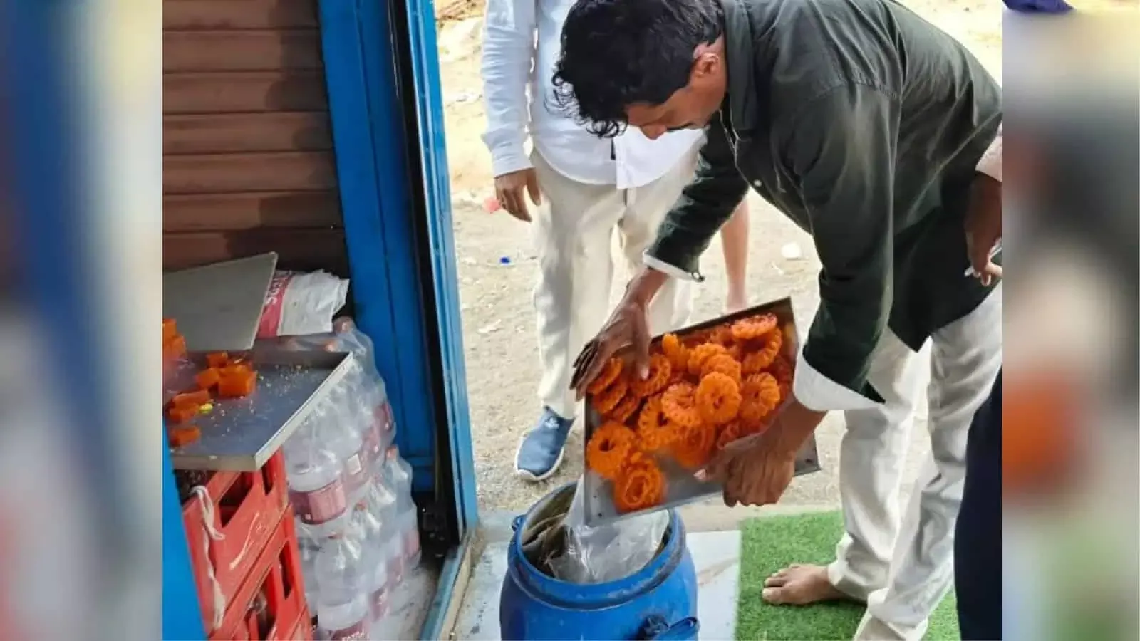 Holi drive: तेलंगाना में फ़ूड सेफ़्टी टीमों ने 140 दुकानों का इंस्पेक्शन किया