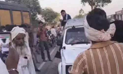 Meghalaya पुलिस ने नूह में भीड़ के साथ झड़प के दौरान हवा में गोली चलाई, युवक घायल