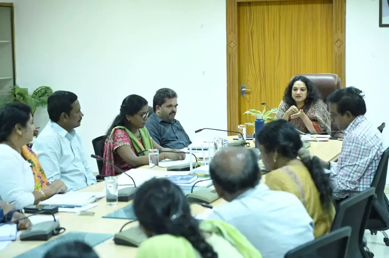 Telangana :  साइबराबाद कमिश्नर जी. श्रीजना ने टाउन प्लानिंग की समीक्षा की