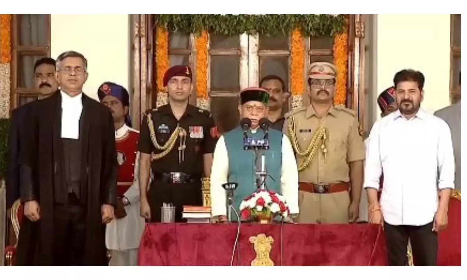 शिव प्रताप शुक्ला ने Telangana के राज्यपाल के रूप में शपथ ली शिव प्रताप शुक्ला ने Telangana के राज्यपाल के रूप में शपथ ली