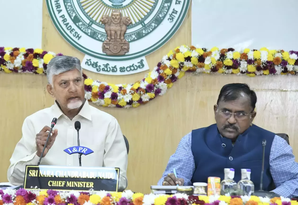 Chandrababu ने कलेक्टर्स कॉन्फ्रेंस में हाल की घटनाओं पर चिंता जताई