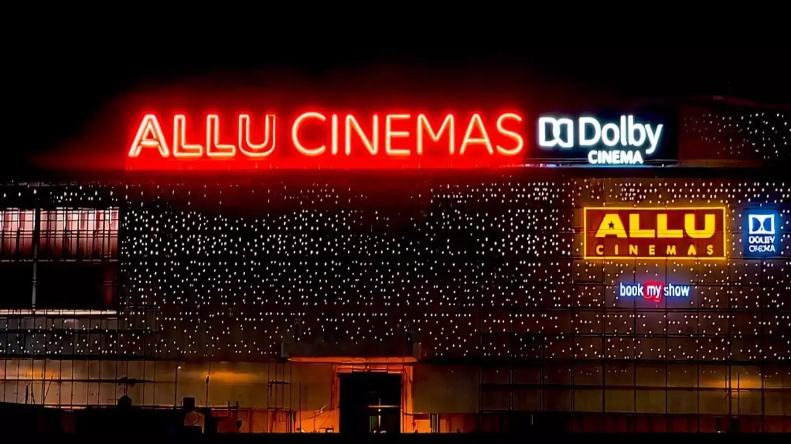Hyderabad में फिल्म देखने वालों के लिए अल्लू सिनेमा के टिकट के दाम सामने आ गए Hyderabad में फिल्म देखने वालों के लिए अल्लू सिनेमा के टिकट के दाम सामने आ गए