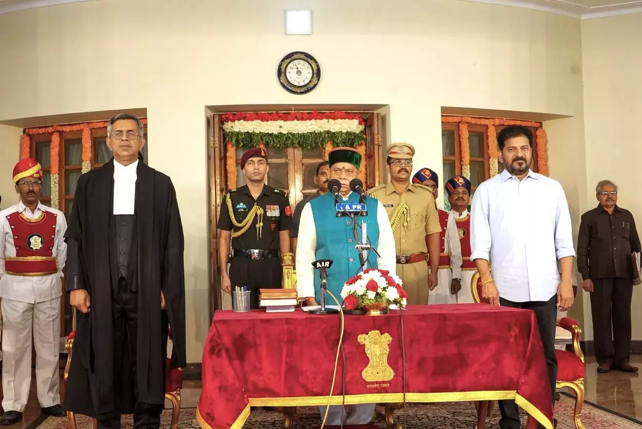 शिव प्रताप शुक्ला ने Telangana के राज्यपाल के रूप में शपथ ली शिव प्रताप शुक्ला ने Telangana के राज्यपाल के रूप में शपथ ली
