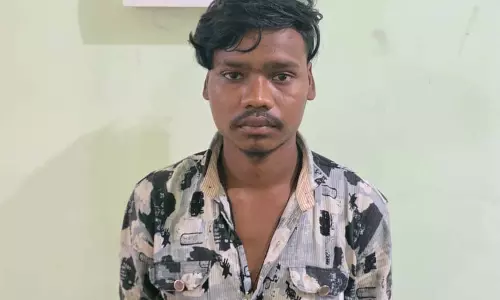 शादी घर में पड़ोसी युवक ने लड़की को छेड़ा, गिरफ्तार