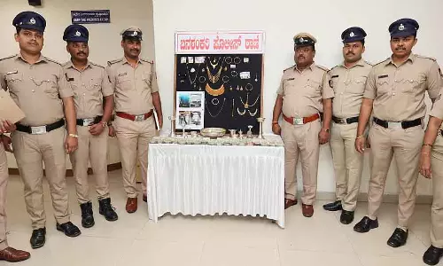 Banashankari पुलिस ऑपरेशन: घर में चोरी; पांच लोग पकड़े गए