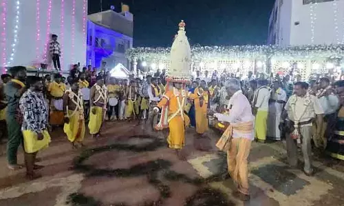 Karnataka : डोमासंद्रा में करागा महोत्सव