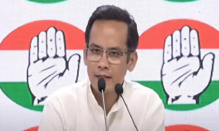 Assam: कांग्रेस ने रायजोर दल के साथ गठबंधन की बातचीत रोकी Assam: कांग्रेस ने रायजोर दल के साथ गठबंधन की बातचीत रोकी