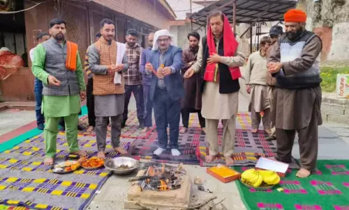 डीटी ने हवन किया, Dr Karan Singh के लंबे और स्वस्थ जीवन के लिए प्रार्थना की