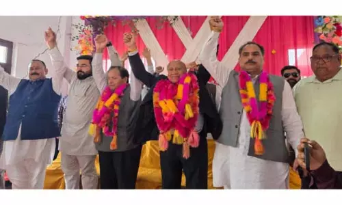 उमर सरकार जम्मू के उपेक्षित इलाकों को फिर से बसाने पर ध्यान दे रही: Gupta उमर सरकार जम्मू के उपेक्षित इलाकों को फिर से बसाने पर ध्यान दे रही: Gupta