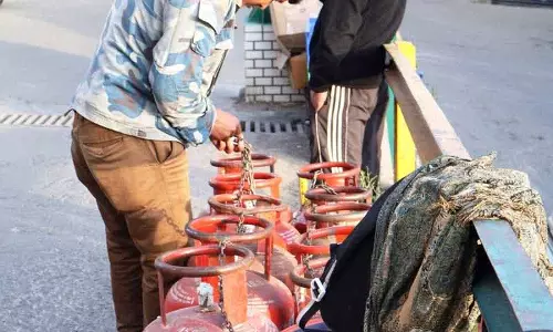 शिमला में LPG की कमी से होटलों की रसोई में दिक्कत