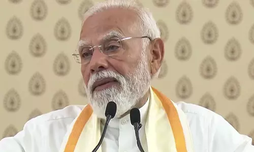 आत्मनिर्भर भारत के लिए पेट्रोलियम सेक्टर का विस्तार ज़रूरी: केरल में PM मोदी आत्मनिर्भर भारत के लिए पेट्रोलियम सेक्टर का विस्तार ज़रूरी: केरल में PM मोदी