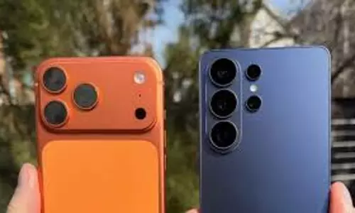 iPhone 17 Pro ने कैमरा रैंकिंग में Galaxy S26 Ultra को पछाड़ा, 18वें नंबर पर Samsung फ्लैगशिप iPhone 17 Pro ने कैमरा रैंकिंग में Galaxy S26 Ultra को पछाड़ा, 18वें नंबर पर Samsung फ्लैगशिप