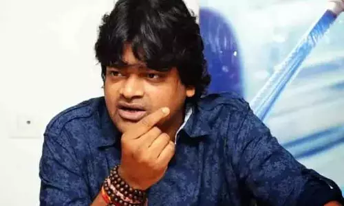 Harish Shankar सोशल मीडिया कमेंट विवाद में माफी के लिए हुए मजबूर Harish Shankar सोशल मीडिया कमेंट विवाद में माफी के लिए हुए मजबूर
