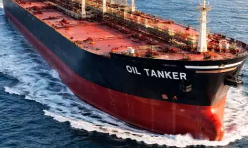 OIL: मिडिल ईस्ट में युद्ध जैसे हालात, Iran ने दी दुनिया को बड़ी चेतावनी
