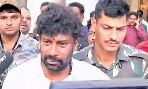 High Court ने बालकसुमन के खिलाफ क्रिमिनल केस खारिज किया High Court ने बालकसुमन के खिलाफ क्रिमिनल केस खारिज किया
