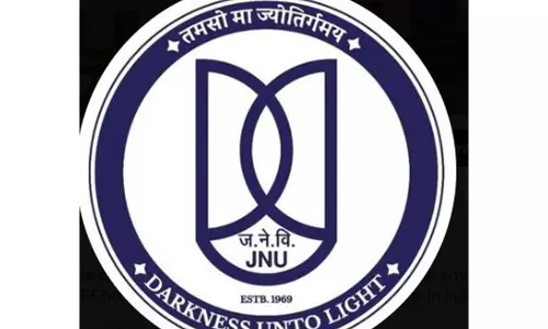 VC के इस्तीफे पर JNUSU के रेफरेंडम में हजारों स्टूडेंट्स ने हिस्सा लिया