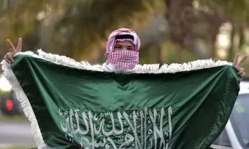 Riyadh में “इन लव विद ग्रीन” आर्ट एग्ज़िबिशन फ्लैग डे पर Riyadh में “इन लव विद ग्रीन” आर्ट एग्ज़िबिशन फ्लैग डे पर
