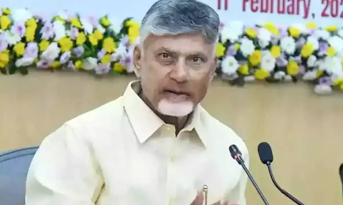 Andhra के मुख्यमंत्री चंद्रबाबू नायडू ने ड्वाक्रा उत्पादों को बढ़ावा देने का आग्रह किया Andhra के मुख्यमंत्री चंद्रबाबू नायडू ने ड्वाक्रा उत्पादों को बढ़ावा देने का आग्रह किया