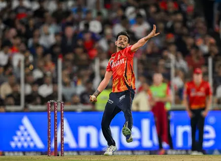 आईपीएल इतिहास में सबसे ज्यादा विकेट लेने वाले 5 गेंदबाज आईपीएल इतिहास में सबसे ज्यादा विकेट लेने वाले 5 गेंदबाज