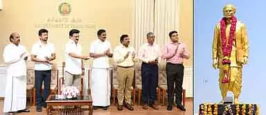 Coimbatore में जी.डी. नायडू की मूर्ति का अनावरण Coimbatore में जी.डी. नायडू की मूर्ति का अनावरण