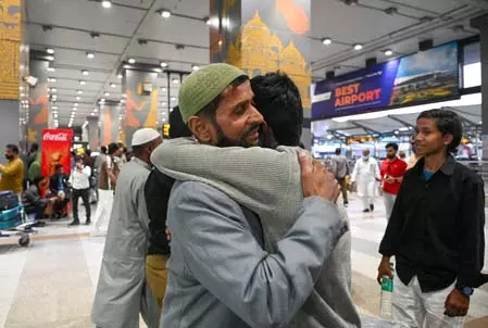 खाड़ी देशों से अधिक उड़ानें संचालित करेंगी भारतीय एयरलाइंस खाड़ी देशों से अधिक उड़ानें संचालित करेंगी भारतीय एयरलाइंस