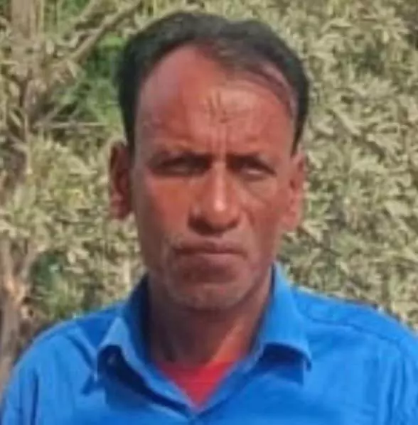 शोर मचाने पर दरिंदगी करने पहुंचा शिक्षक भागा, छात्रा की शिकायत पर गिरफ्तार शोर मचाने पर दरिंदगी करने पहुंचा शिक्षक भागा, छात्रा की शिकायत पर गिरफ्तार