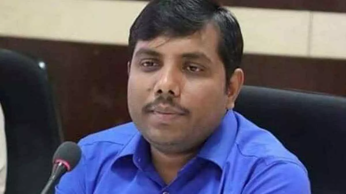 घरेलू LPG डिस्ट्रीब्यूशन सिर्फ़ ऑथराइज़्ड कंपनियों के ज़रिए; Collector घरेलू LPG डिस्ट्रीब्यूशन सिर्फ़ ऑथराइज़्ड कंपनियों के ज़रिए; Collector
