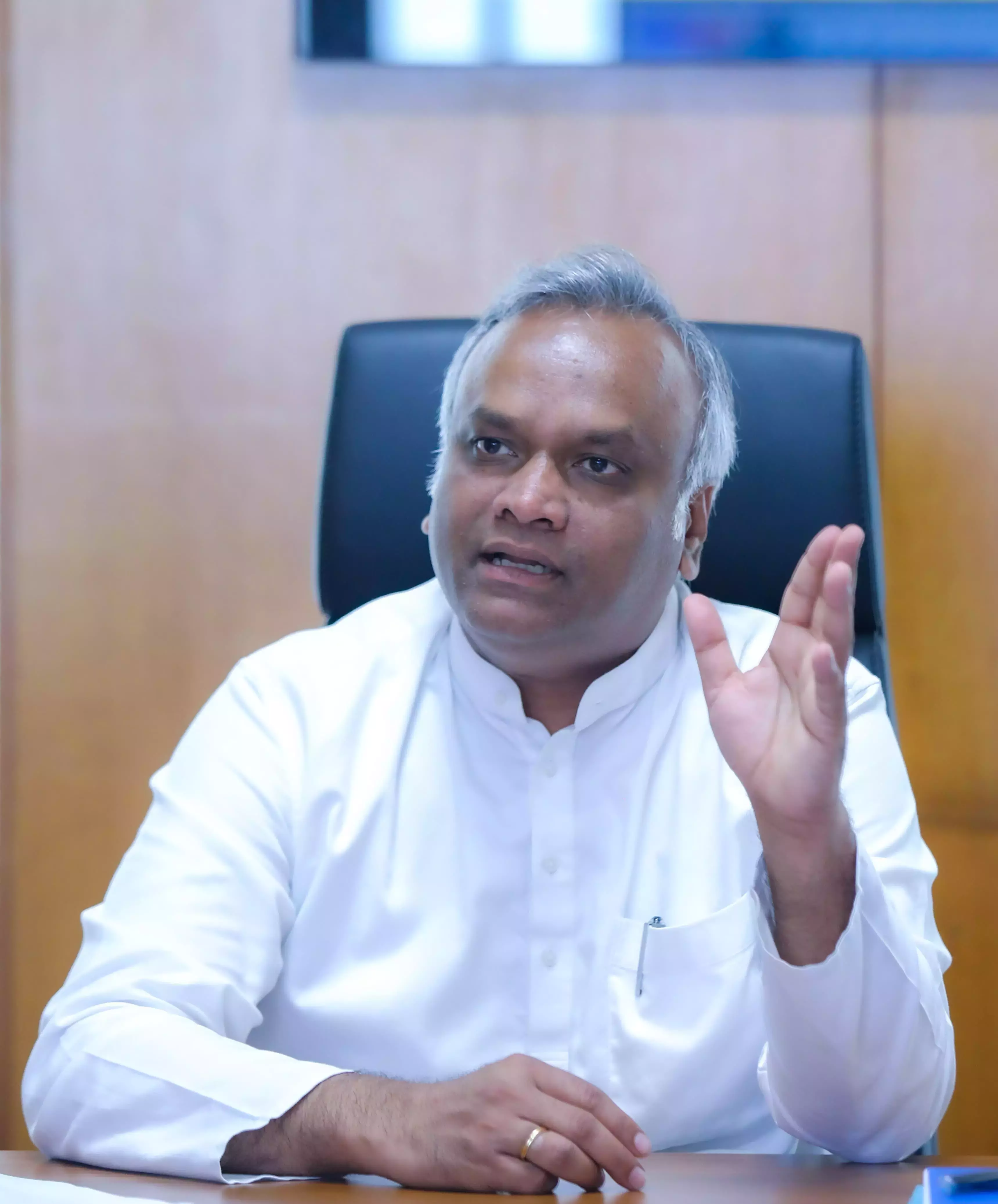 Karnataka ने गर्मियों में पानी की कमी से निपटने के लिए कदम उठाए Karnataka ने गर्मियों में पानी की कमी से निपटने के लिए कदम उठाए