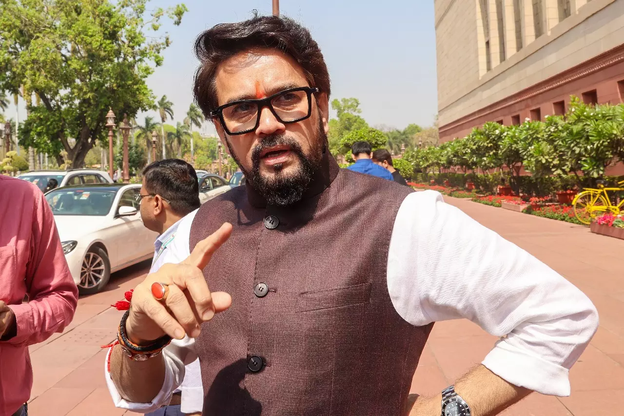 Anurag Thakur ने बताया, भारत खेल आयोजनों के लिए तैयार Anurag Thakur ने बताया, भारत खेल आयोजनों के लिए तैयार