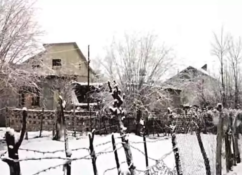 Ganderbal द्रास, जोजिला दर्रे में ताज़ा बर्फबारी हुई Ganderbal द्रास, जोजिला दर्रे में ताज़ा बर्फबारी हुई