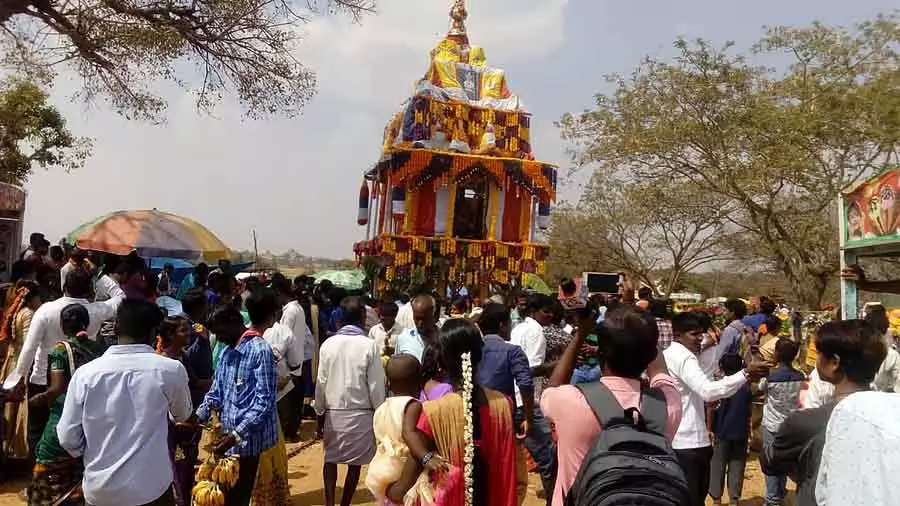 Chintamani : कोटागल खद्री लक्ष्मीनरसिंह रथ महोत्सव Chintamani : कोटागल खद्री लक्ष्मीनरसिंह रथ महोत्सव